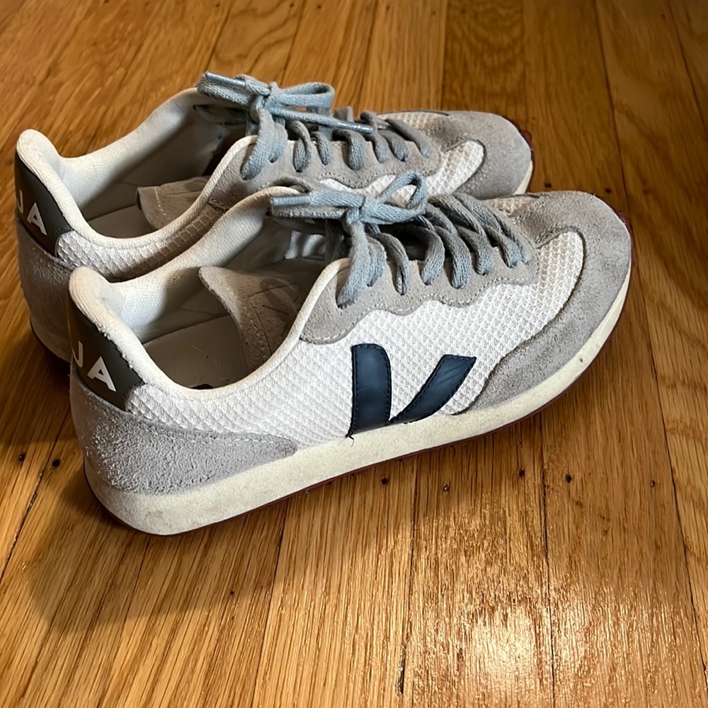 Veja size 7